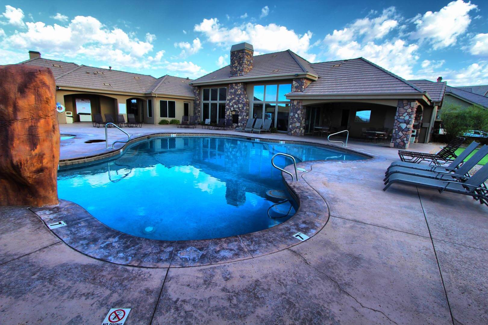 A crisp outdoor pool at VRI's Canyon Villas at Coral Ridge in Washington, Utah.